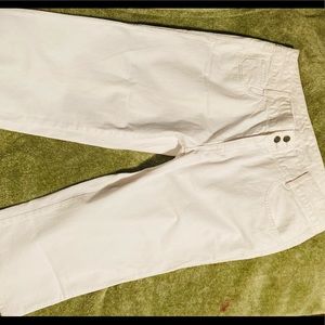 NWT Women’s size 16R Eddie Bauer Capris